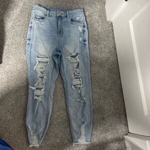 American Eagle Crop Jeans